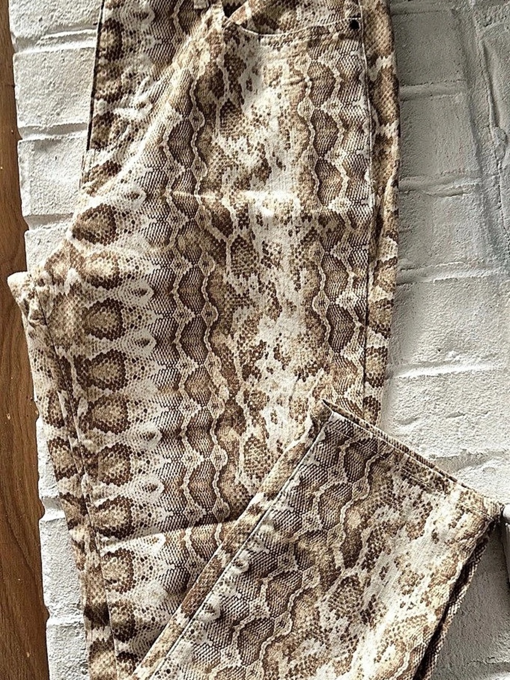 a.n.a High-Rise Snake Print Skinny Ankle Jeans Brown & Cream
